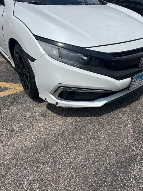 Used 2019 White Honda LX image 2