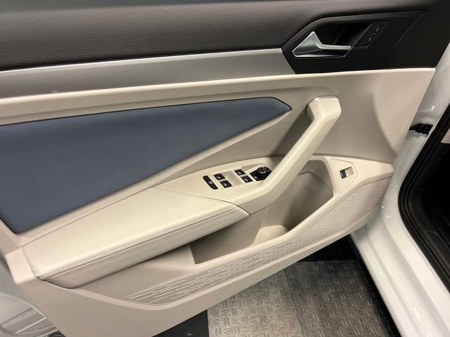 New 2026 White Volkswagen 1.5T SE image 7