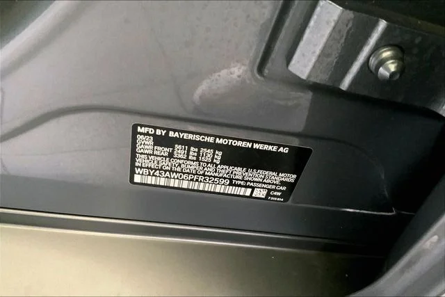 Used 2023 Skyscraper Grey Metallic BMW eDrive35 image 13