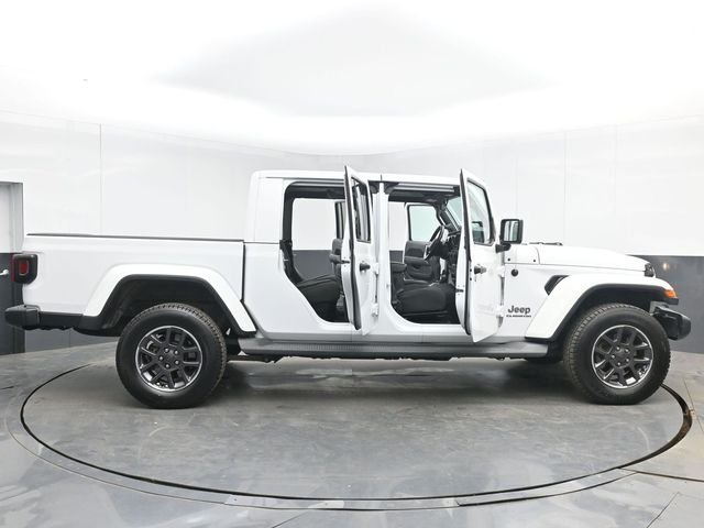 Used 2020 White Jeep Overland image 48