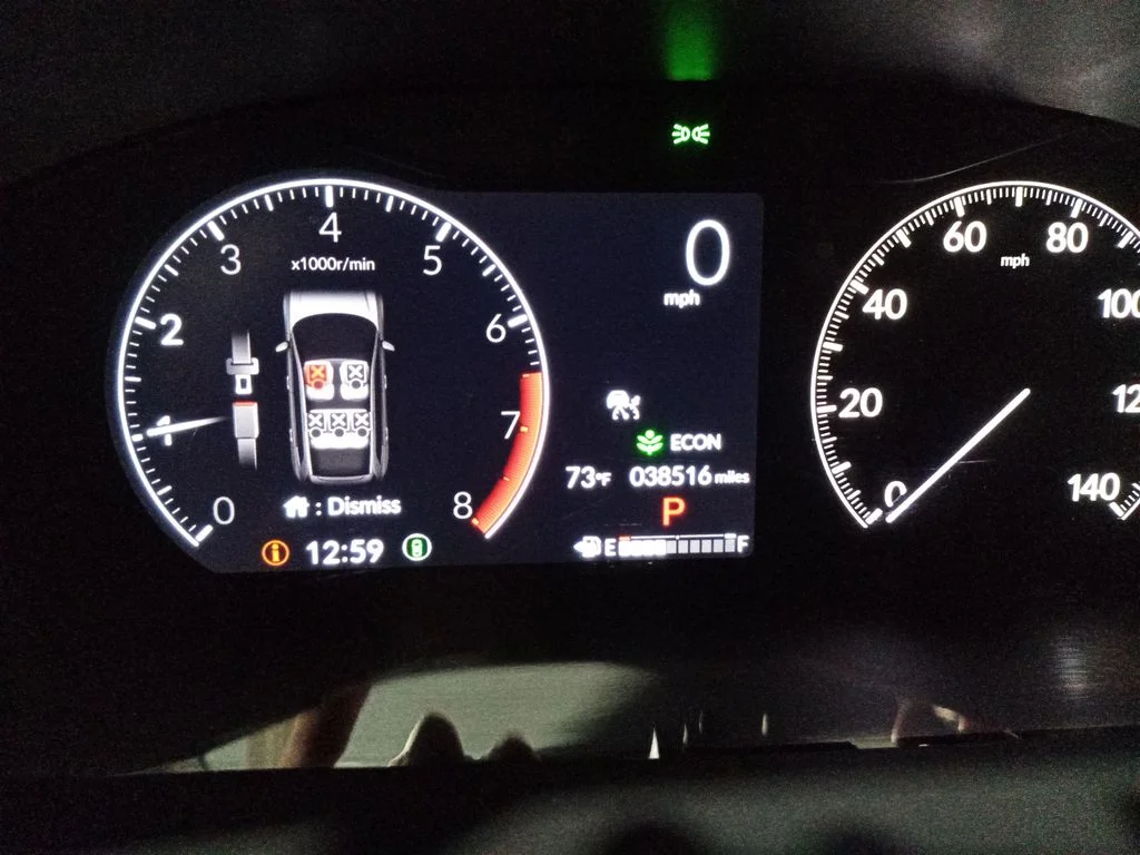 Used 2025 White Honda EX-L image 16