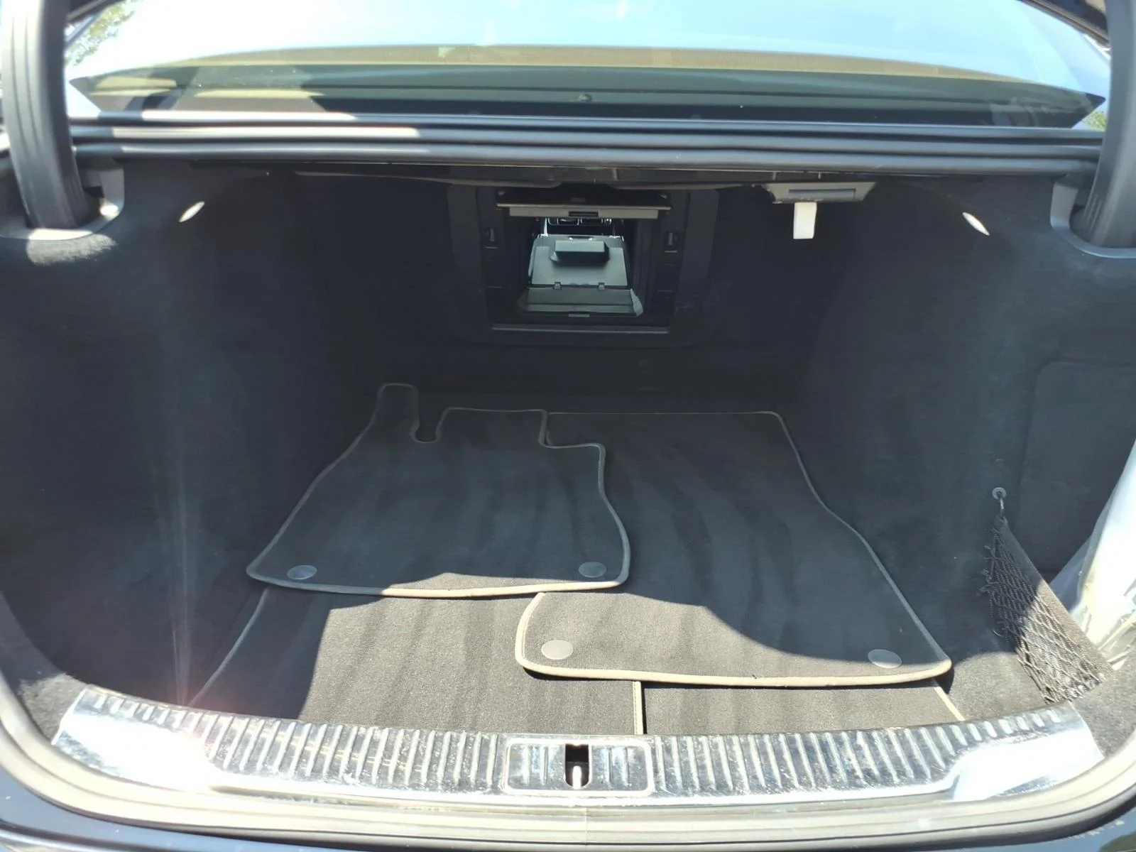 Certified Used 2024 Black Mercedes-Benz S 580 image 32