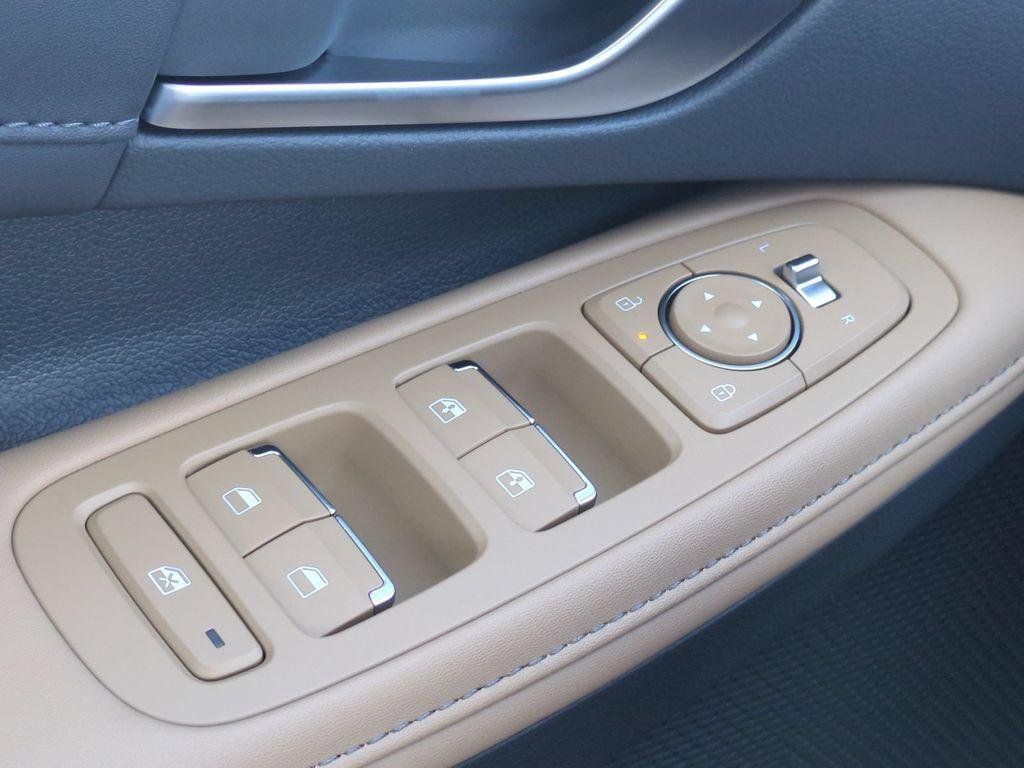 New 2026 White Hyundai Limited image 31
