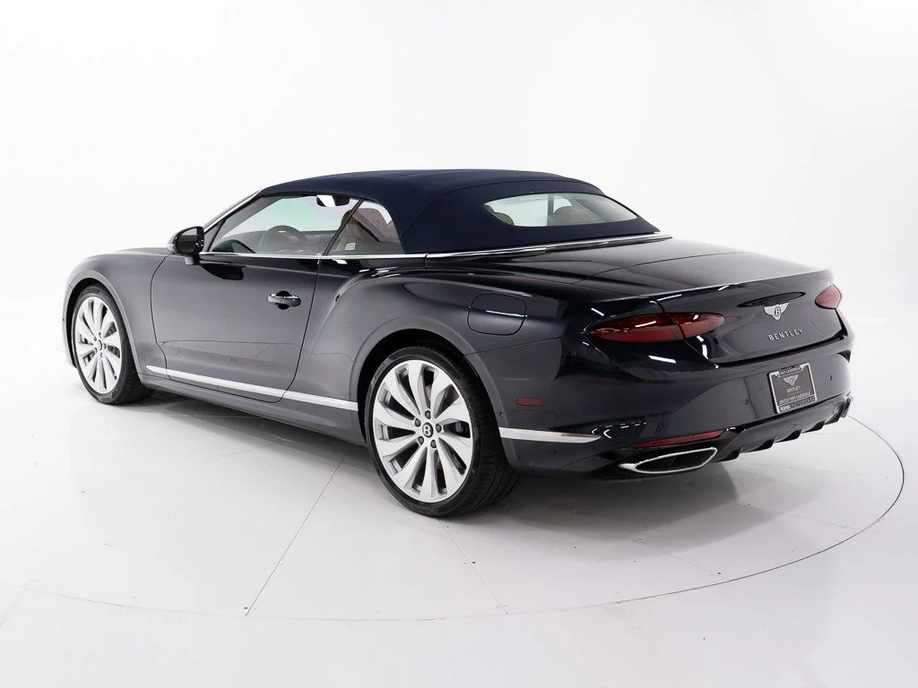 New 2026 Dark Sapphire Bentley  image 12
