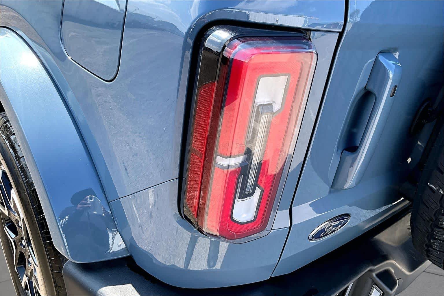 Used 2025 Azure Gray Metallic Tri-Coat Ford Outer Banks image 28