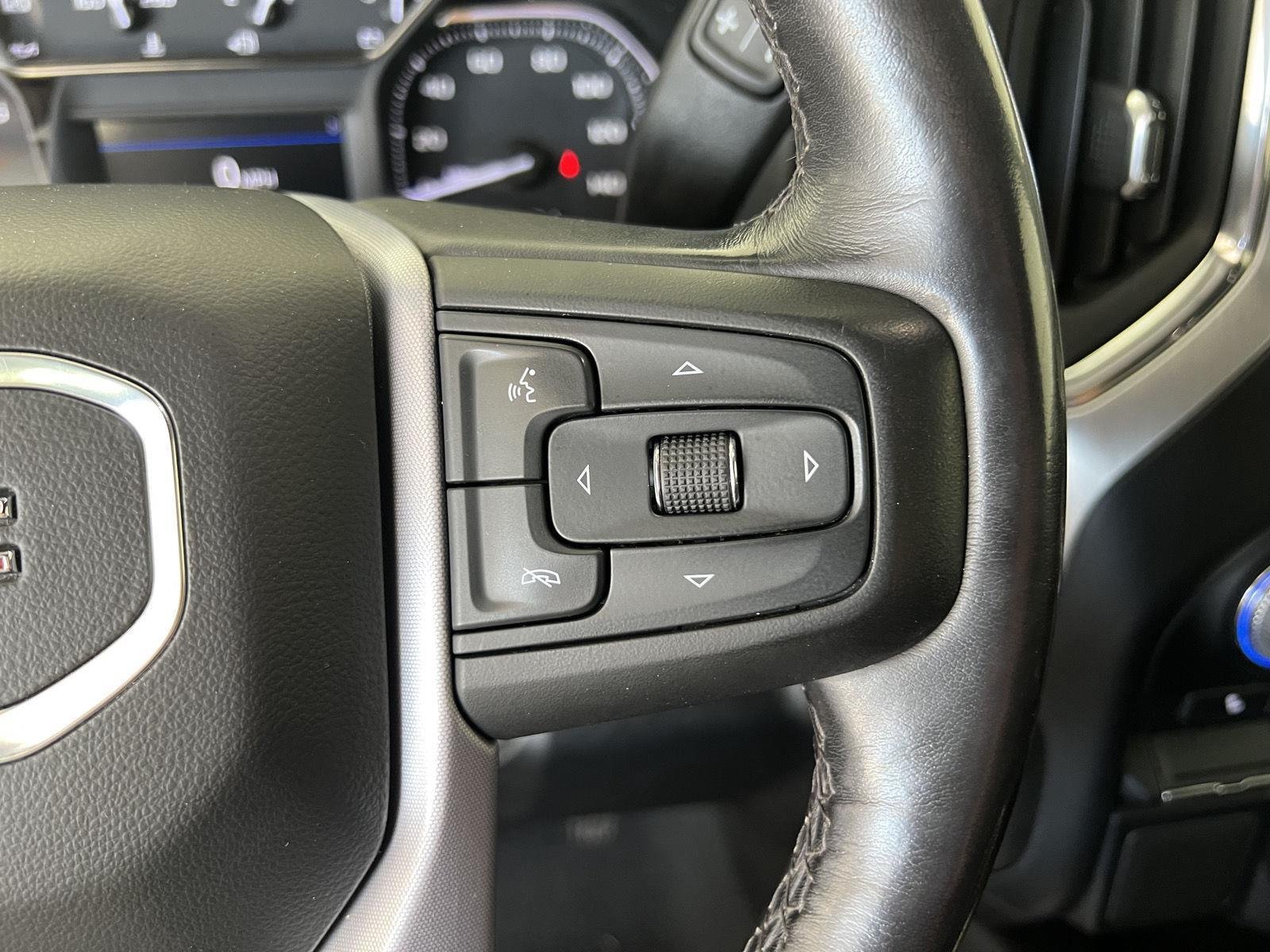 Used 2021 Summit White GMC Elevation image 27