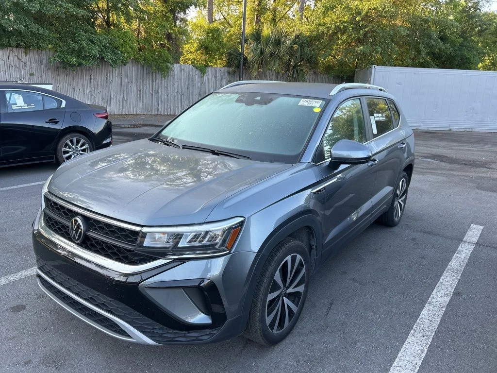 2024 Volkswagen Taos SE