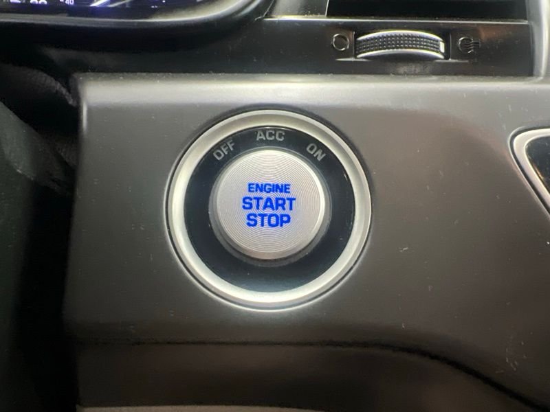 Used 2018 Blue Hyundai SEL+ image 25