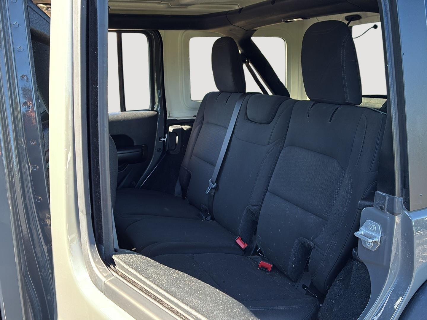Used 2020 Sting-Gray Clearcoat Jeep Sport S image 4