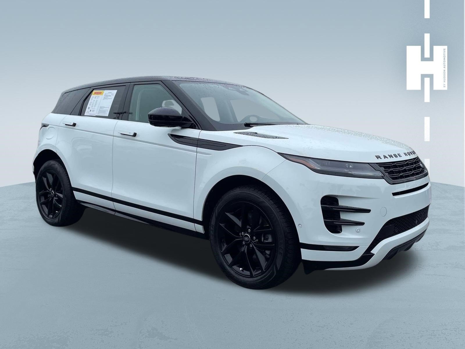 2024 Land Rover Range Rover Evoque Dynamic SE's photo
