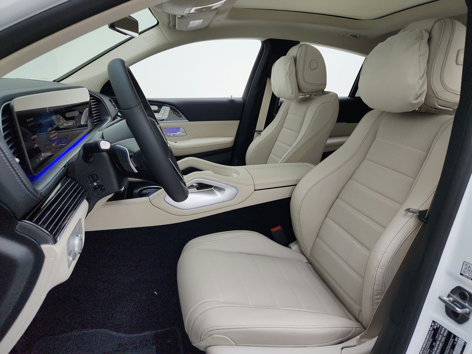 Certified Used 2026 Polar White Mercedes-Benz GLE 450 image 23
