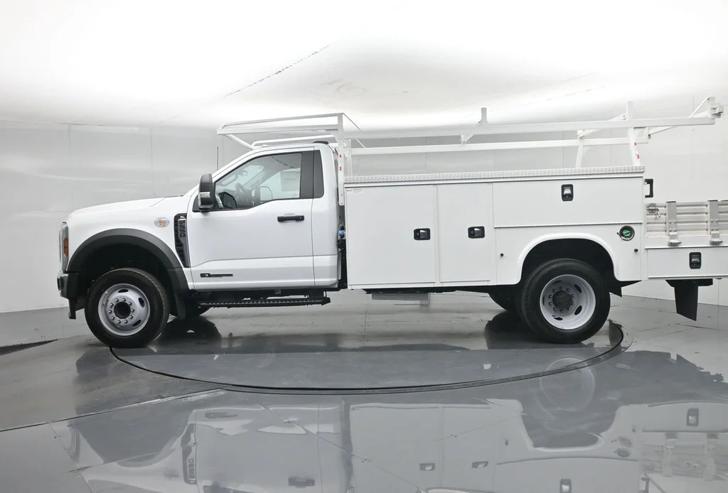 New 2026 Oxford White Ford XL image 31