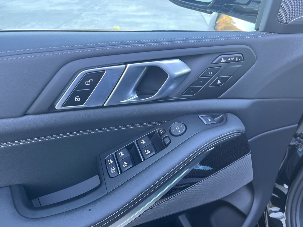 2026 BMW X7 40i - Photo 19