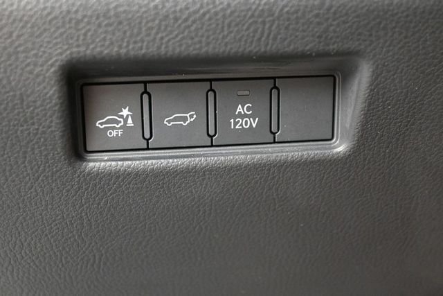 Used 2024 White Lexus 550 Premium image 36
