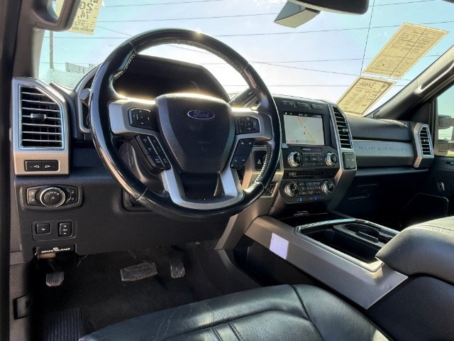 Used 2017 Black Ford Platinum image 15