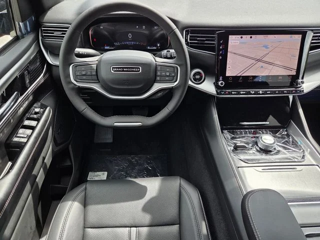 New 2026 High Gloss Black Exterior Paint Jeep Limited Altitude image 17