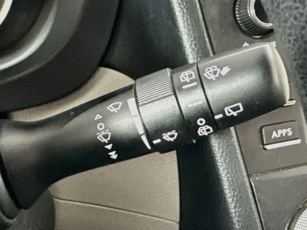 Used 2016 Green Subaru 2.5i image 13