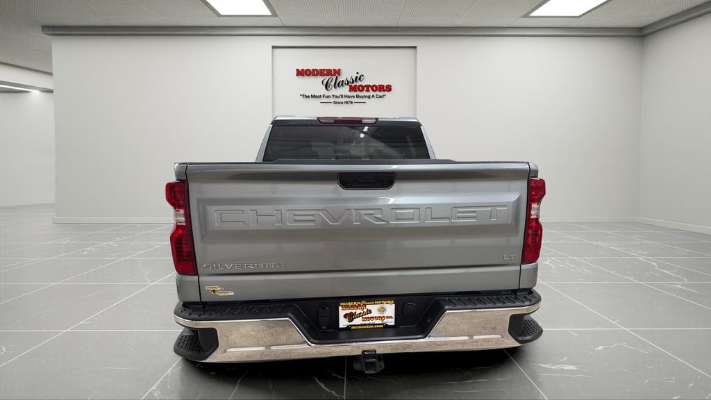 2026 Chevrolet Silverado 1500 LT - Photo 4