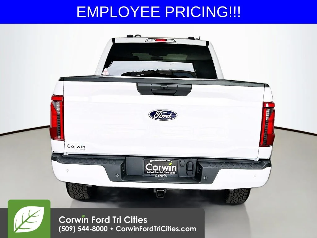New 2026 White Ford XLT image 14