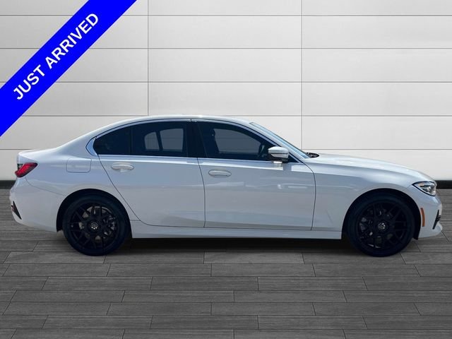 Used 2019 White BMW 330i xDrive image 2