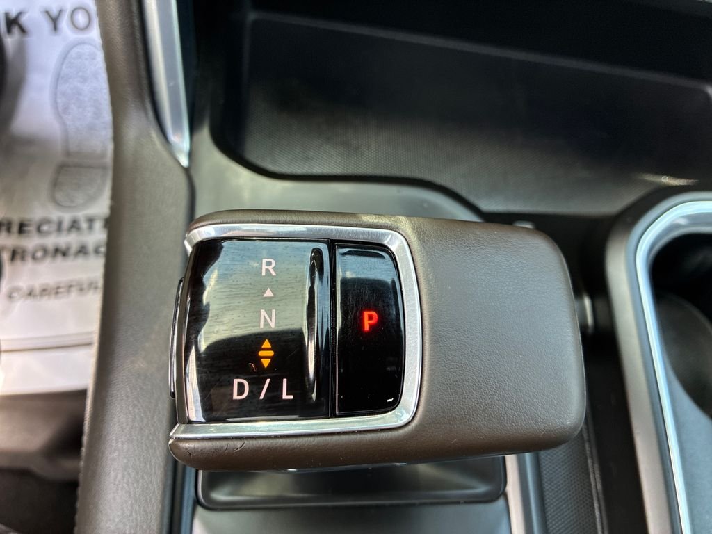 Used 2023 White GMC Denali image 18