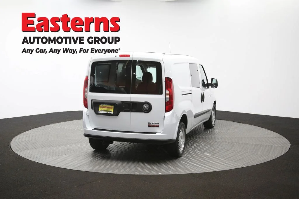 Used 2022 White Ram Base image 36