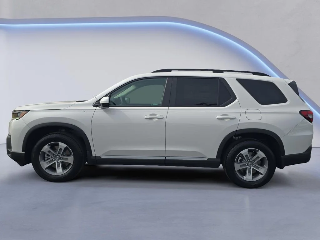 New 2026 Platinum White Pearl Honda EX-L image 2