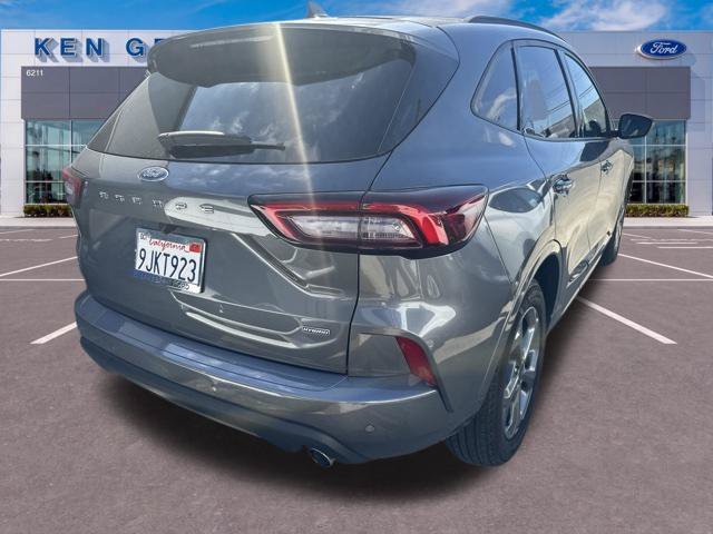 Used 2023 Gray Ford ST-Line image 6