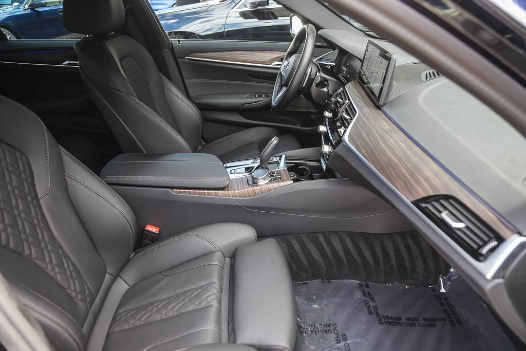 Certified Used 2023 Carbon Black Metallic BMW 540i image 13