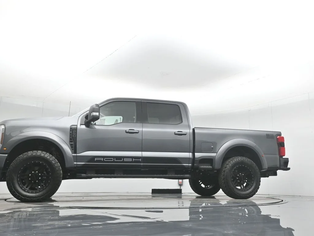 New 2026 Carbonized Gray Metallic Ford Lariat image 55