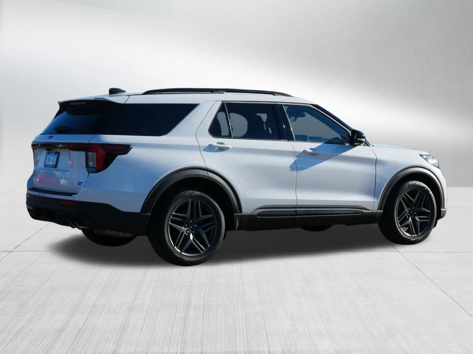 New 2026 Star White Ford ST image 7