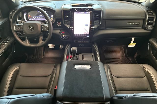 New 2026 Diamond Black Crystal Pearl-Coat Exterior Paint RAM RHO image 12