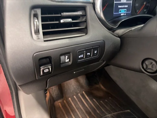 Used 2015 Red Chevrolet LTZ image 18