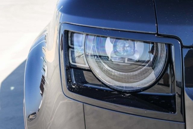 Certified Used 2025 Black Land Rover S image 10
