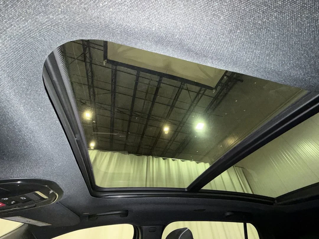Used 2025 Baltic Gray Metallic Clearcoat Jeep Limited image 12