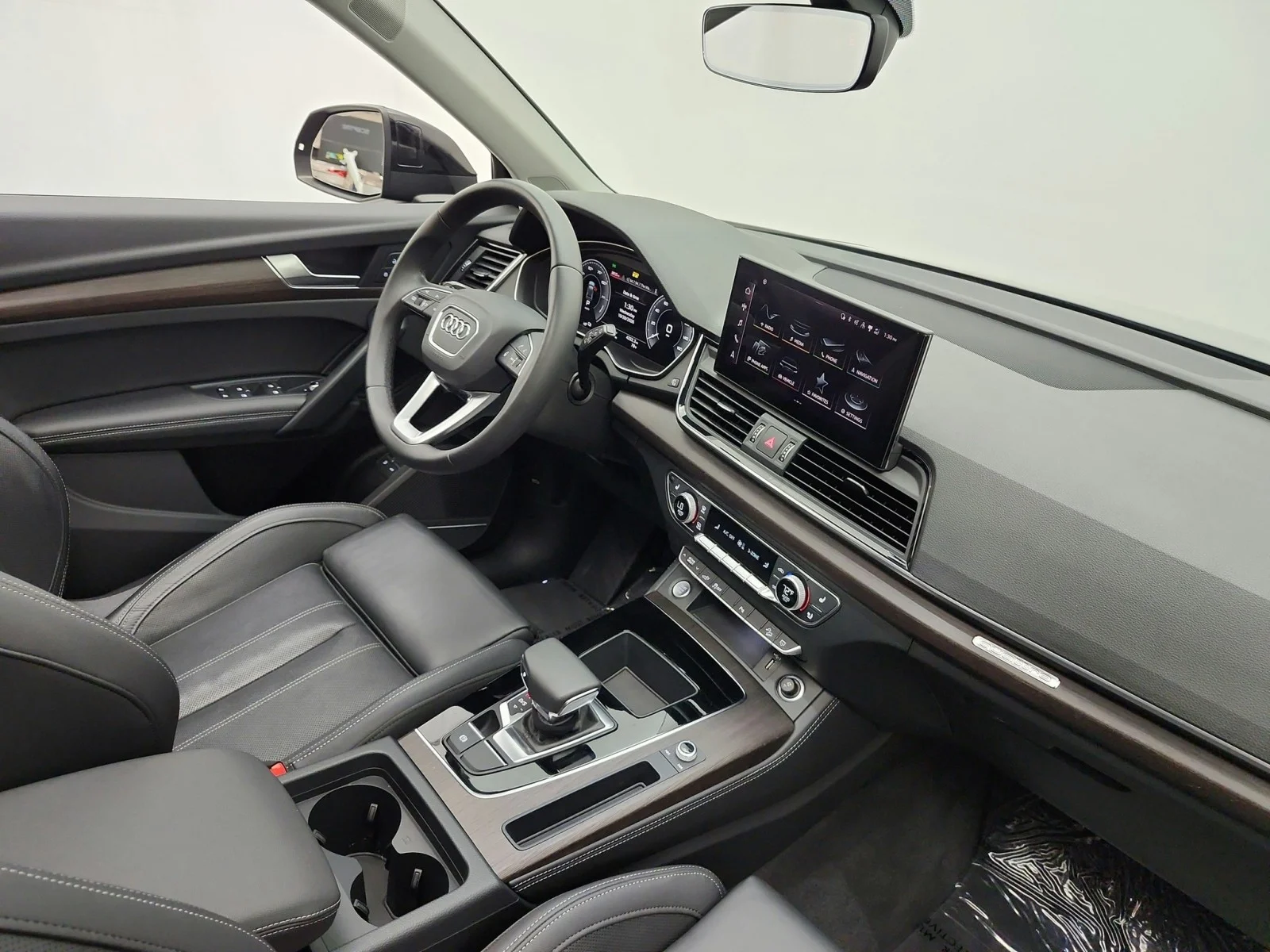 Used 2023 Mythos Black Metallic Audi S line Premium Plus image 18