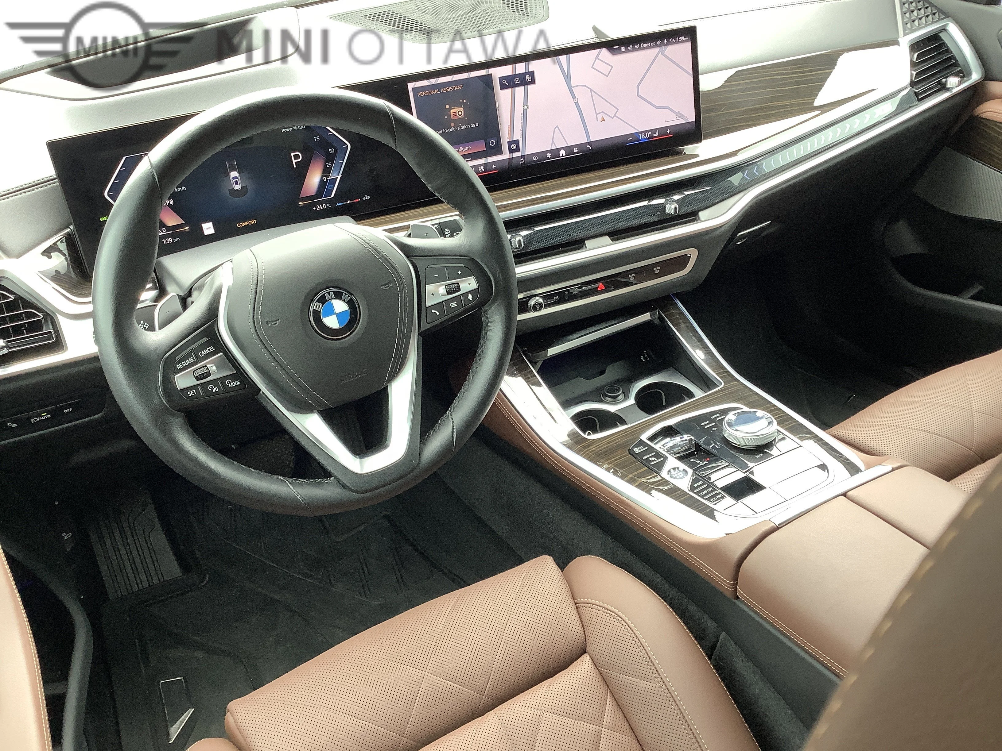 Used 2024  BMW xDrive40i image 17