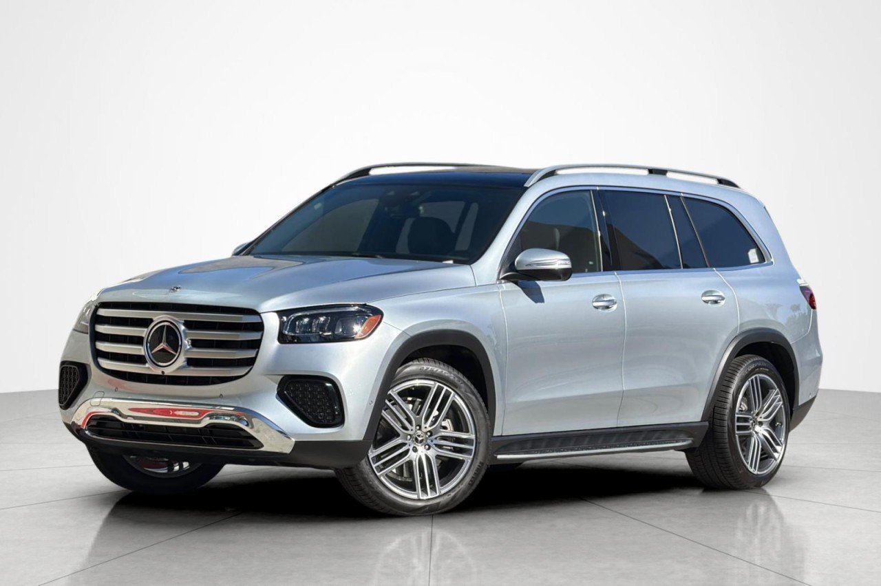 New 2026 Cirrus Silver Metallic Mercedes-Benz GLS 450 4MATIC® SUV image 1
