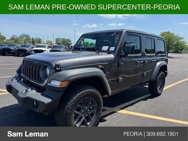 Used 2026 Gray Jeep Sport S image 2