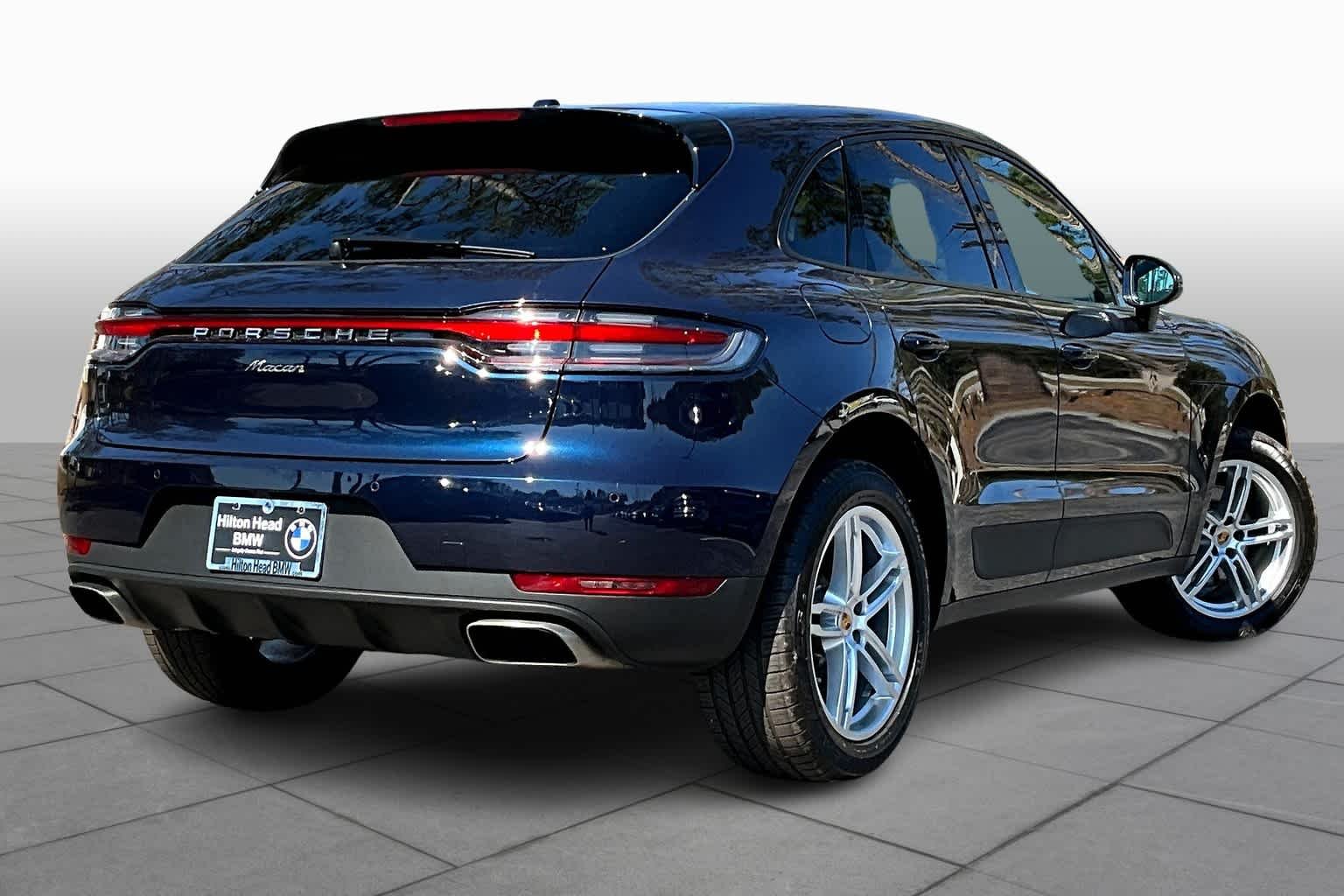 Used 2021 Night Blue Metallic Porsche  image 13