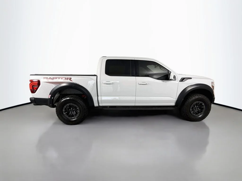 Used 2026 Avalanche Ford Raptor image 8