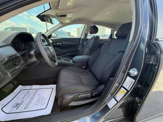 Used 2024 Gray Honda EX image 10