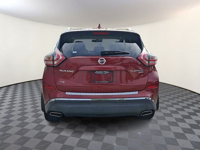 Used 2016 Red Nissan Platinum image 6