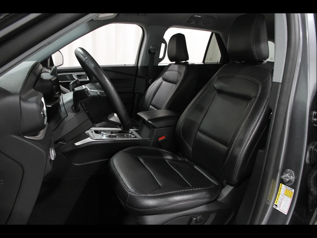 Certified Used 2022 Carbonized Gray Ford XLT image 6
