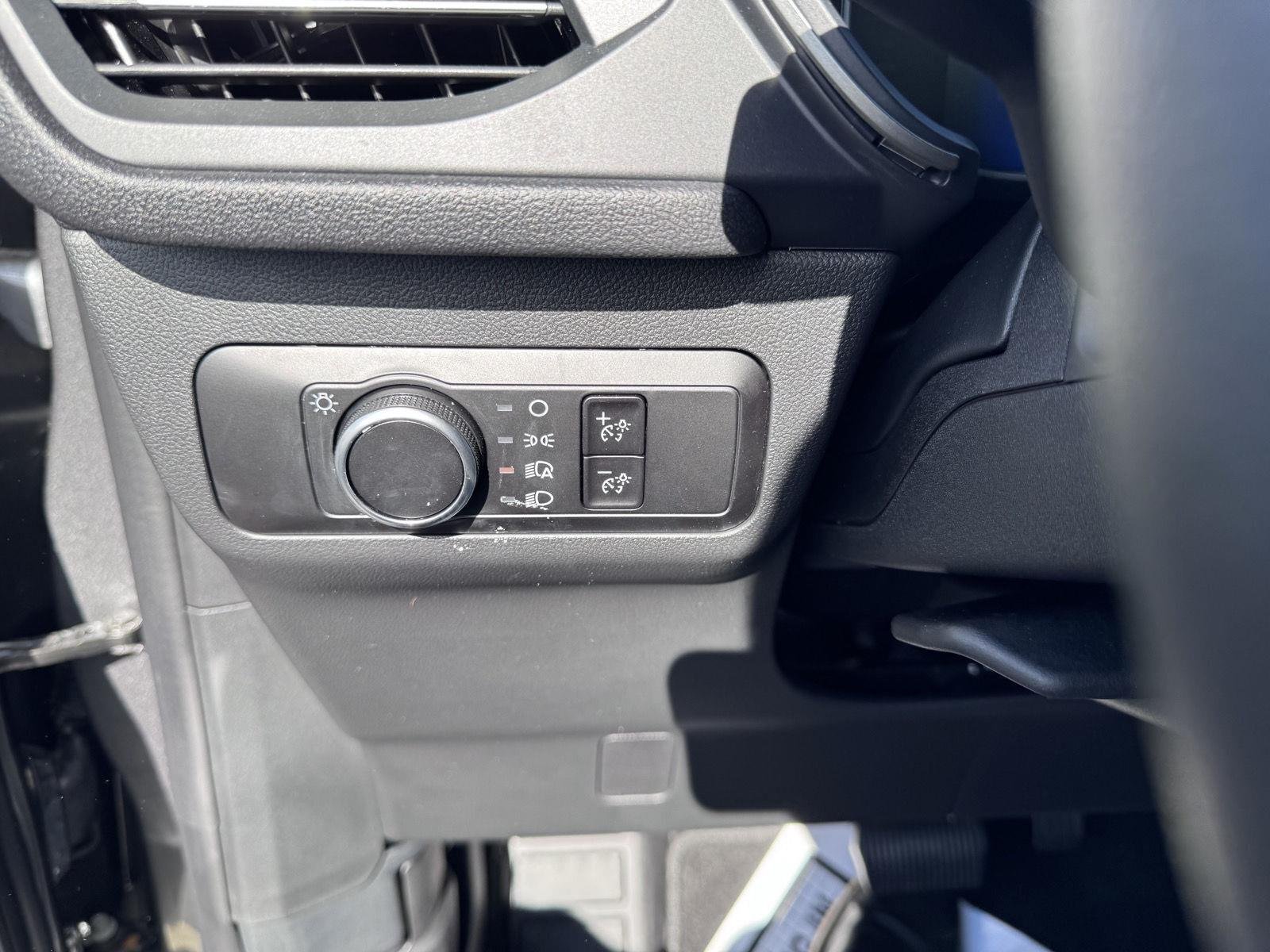 Used 2025 Carbonized Gray Ford Active image 12