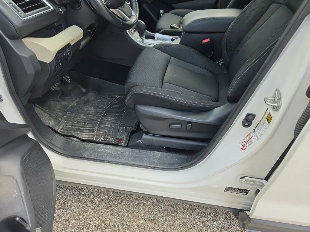 Used 2019 Crystal White Pearl Subaru Premium image 13
