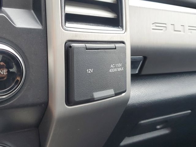 Used 2021  Ford Platinum image 29