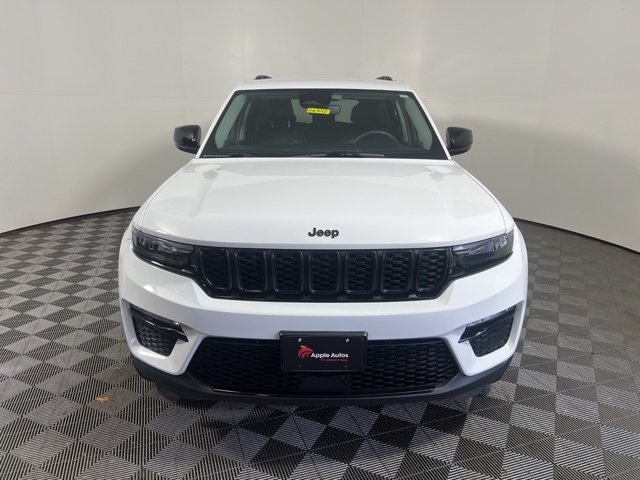 Certified 2023 Jeep Grand Cherokee Limited with VIN 1C4RJHBG8PC504219 for sale in Shakopee, Minnesota