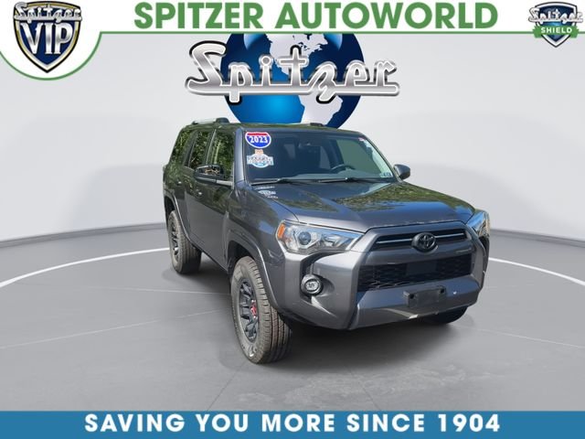 Used 2023 Gray Toyota SR5 image 3