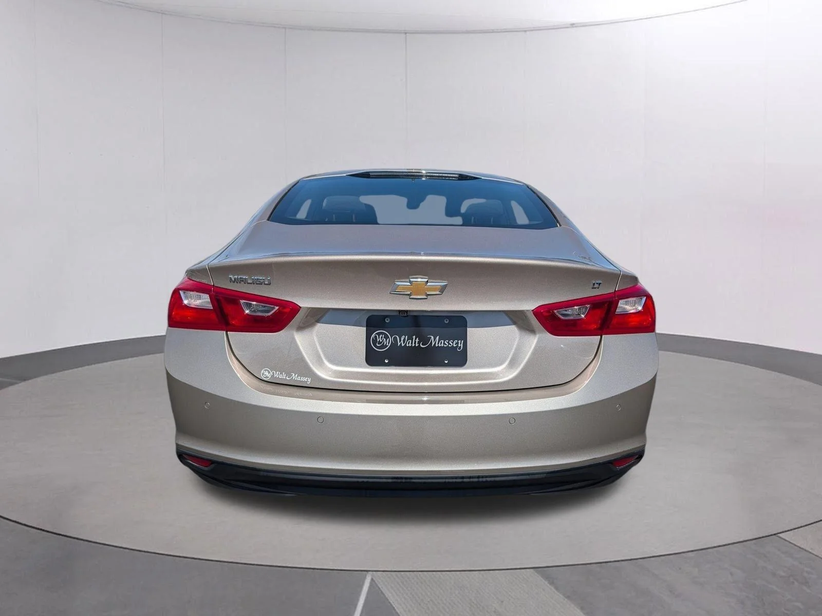 Used 2024 Mineral Gray Metallic Chevrolet 1LT image 4